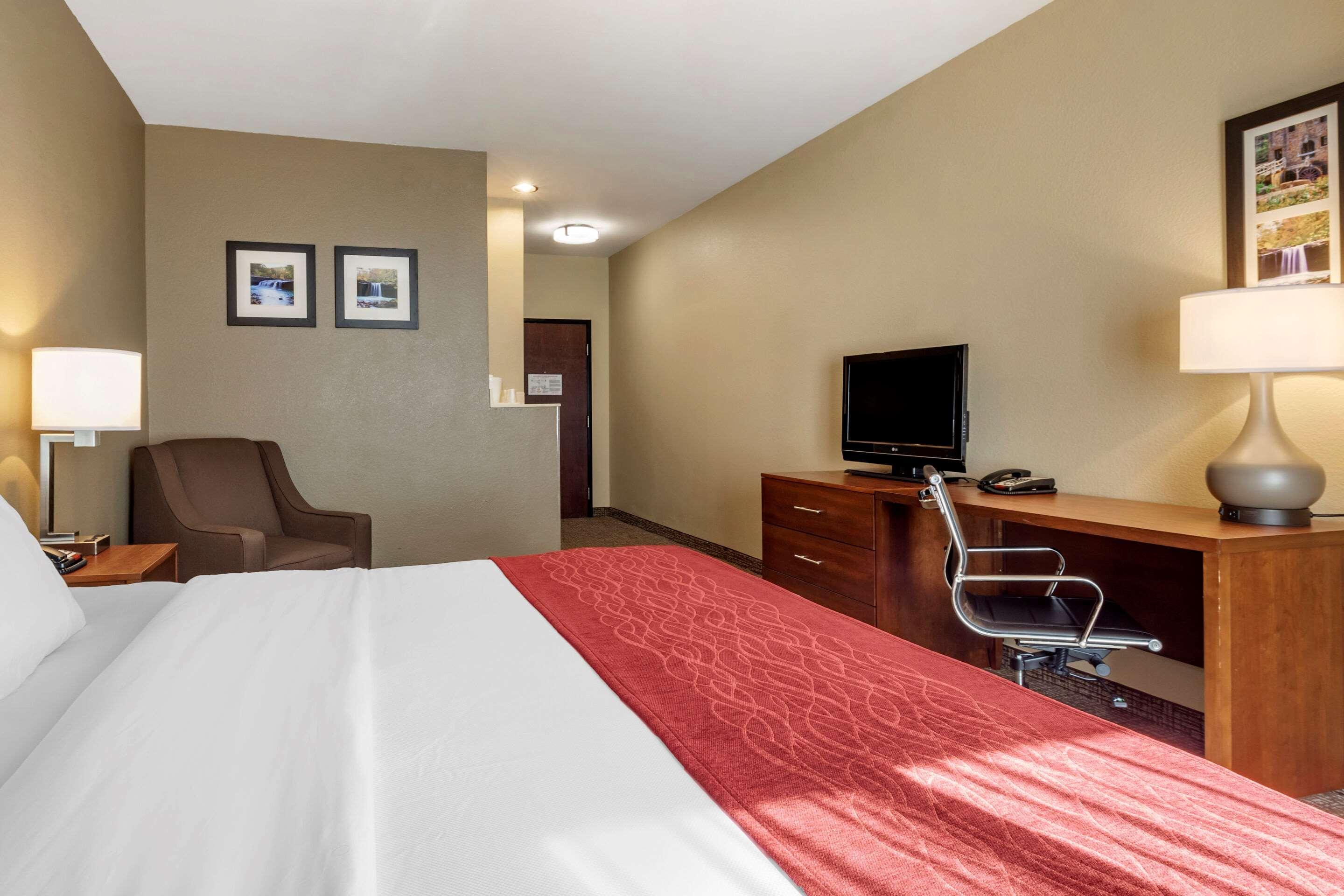 Comfort Inn & Suites Russellville I-40 Esterno foto