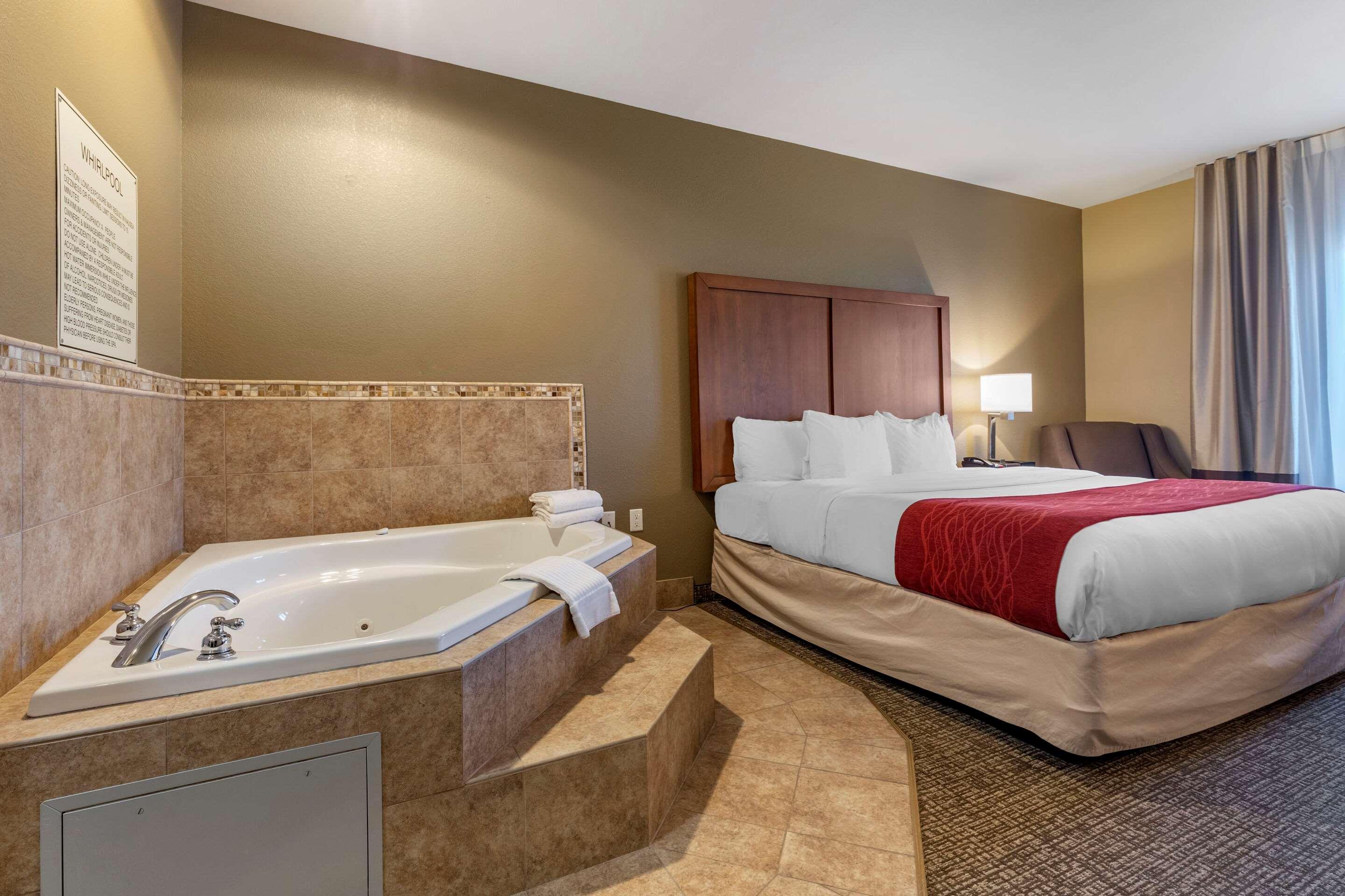Comfort Inn & Suites Russellville I-40 Esterno foto
