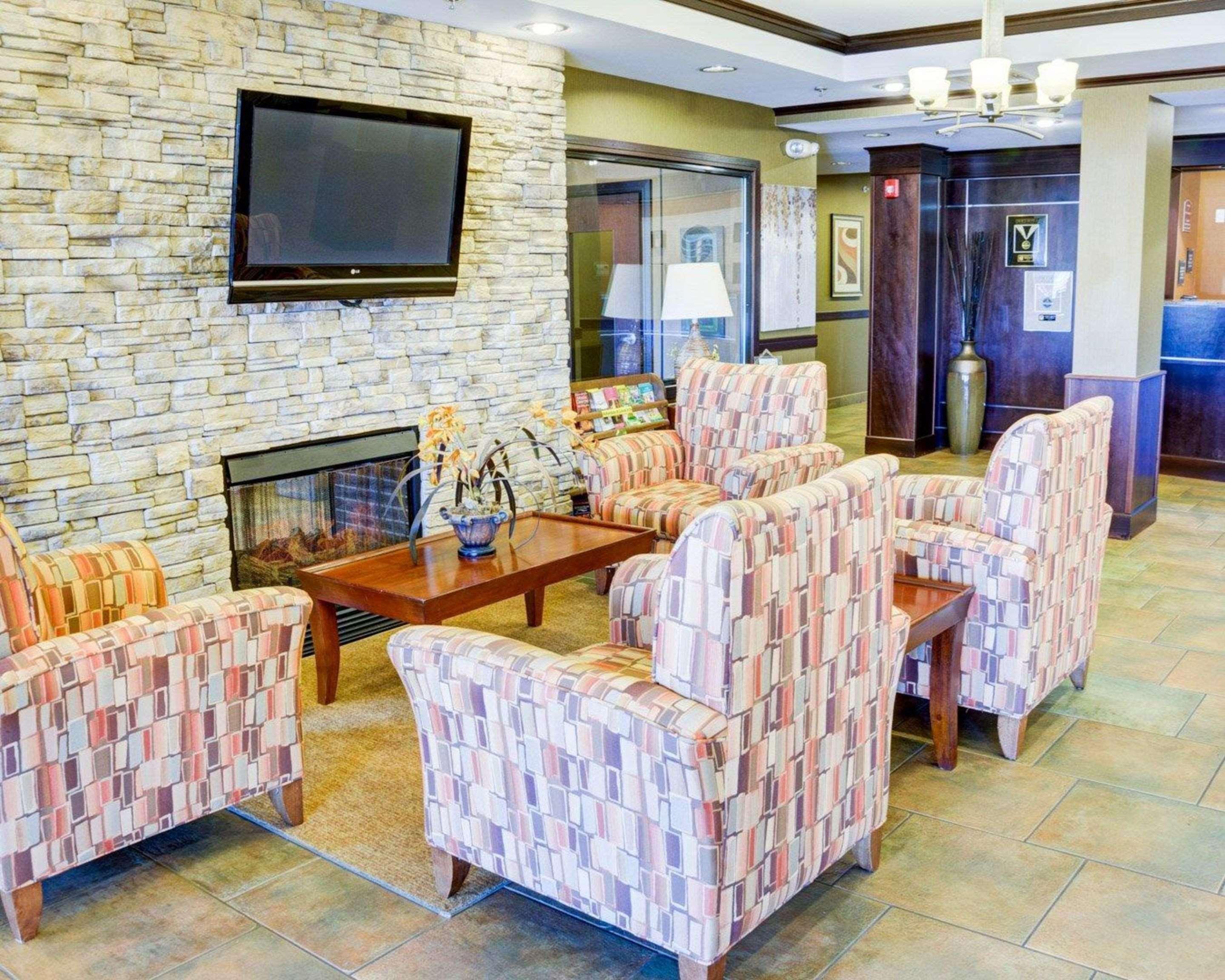 Comfort Inn & Suites Russellville I-40 Esterno foto