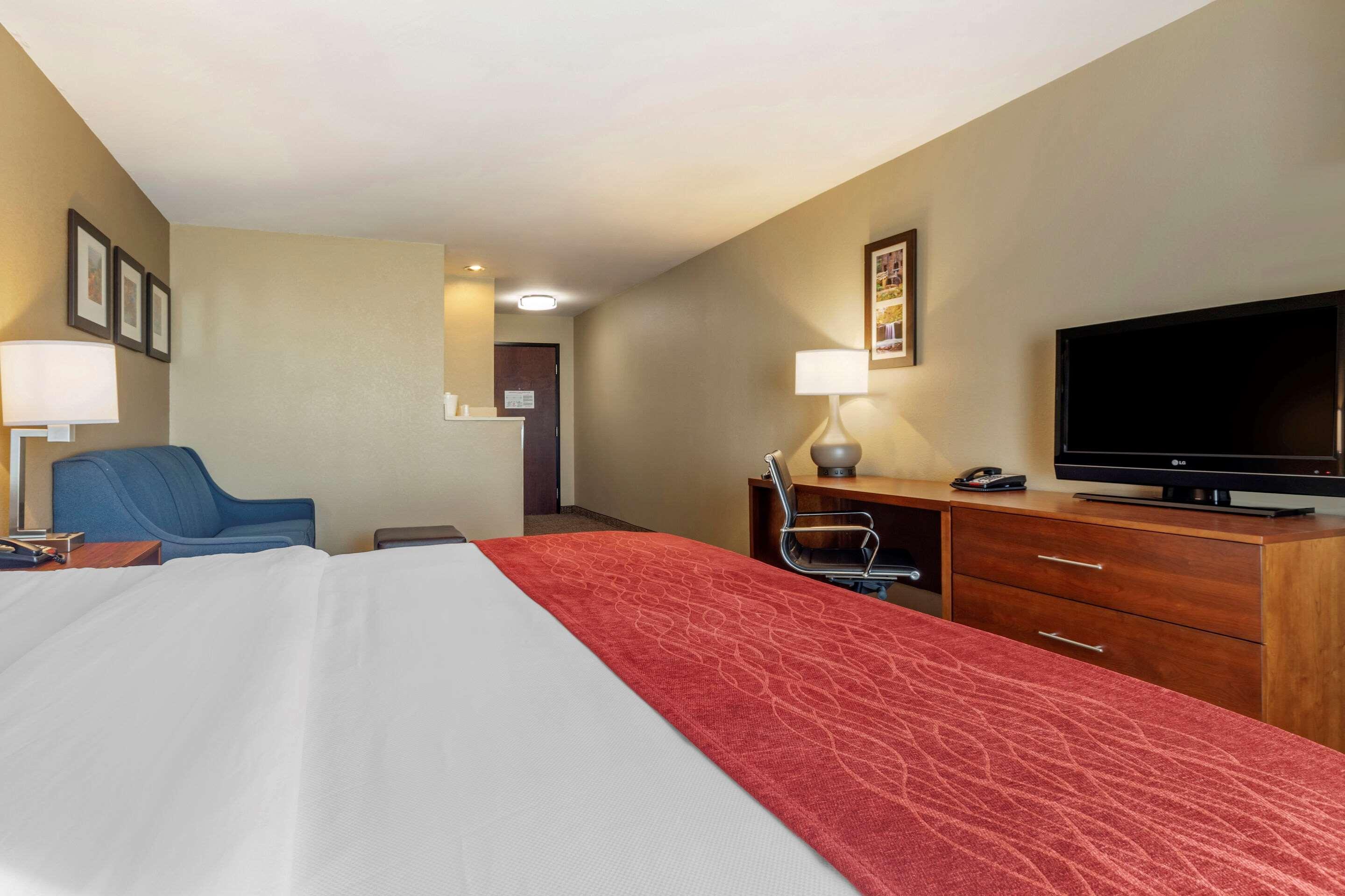 Comfort Inn & Suites Russellville I-40 Esterno foto