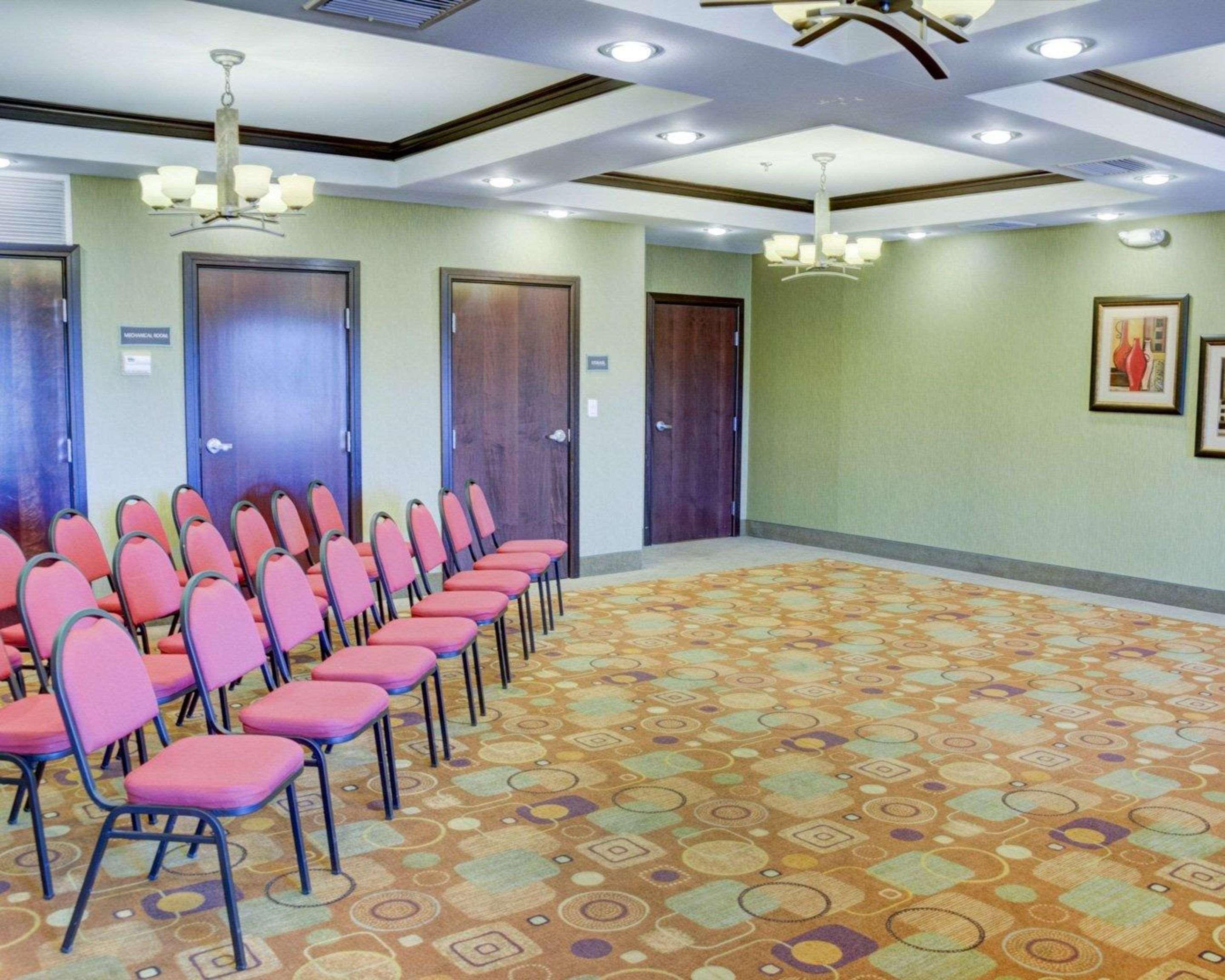Comfort Inn & Suites Russellville I-40 Esterno foto