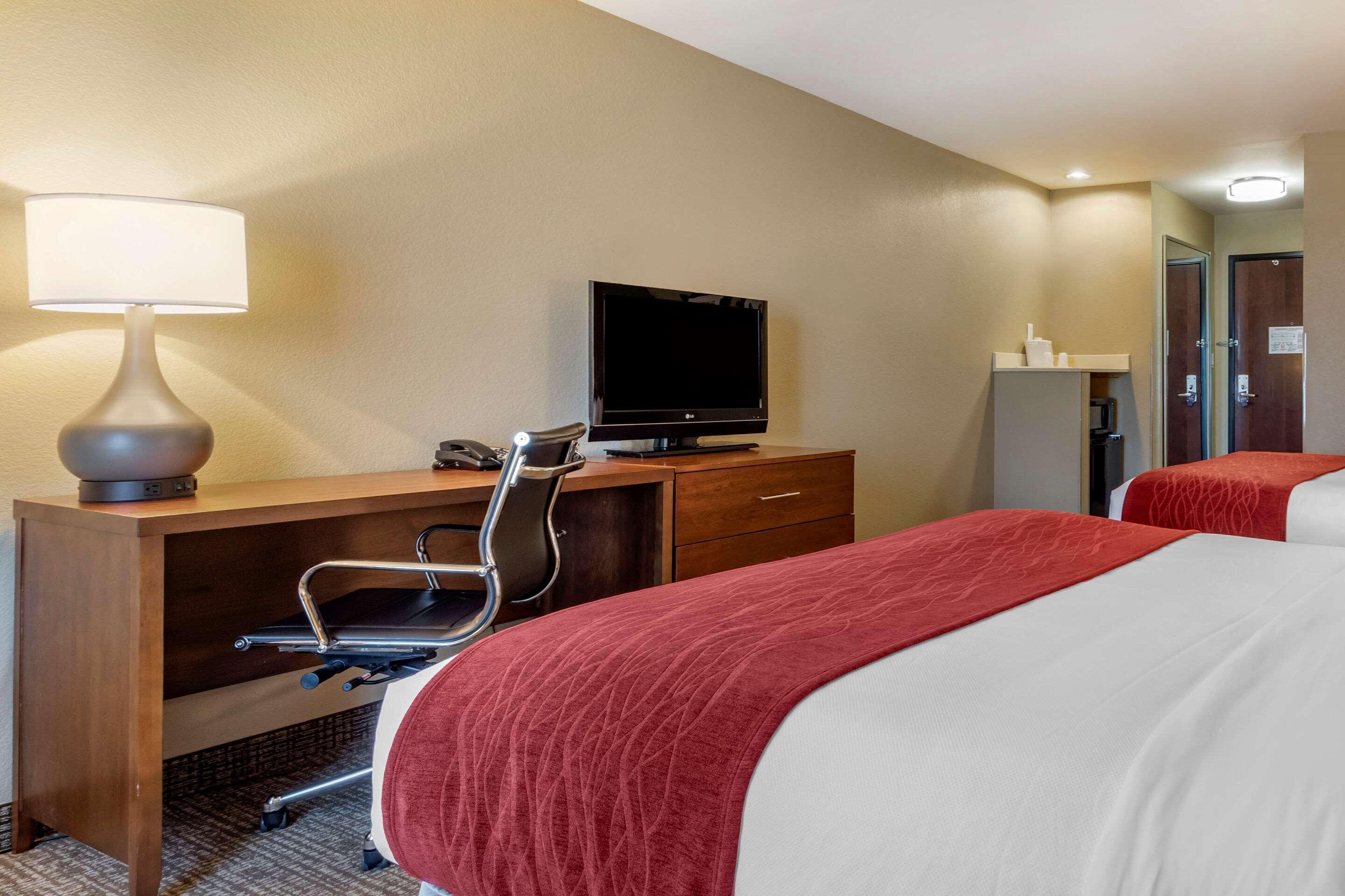 Comfort Inn & Suites Russellville I-40 Esterno foto