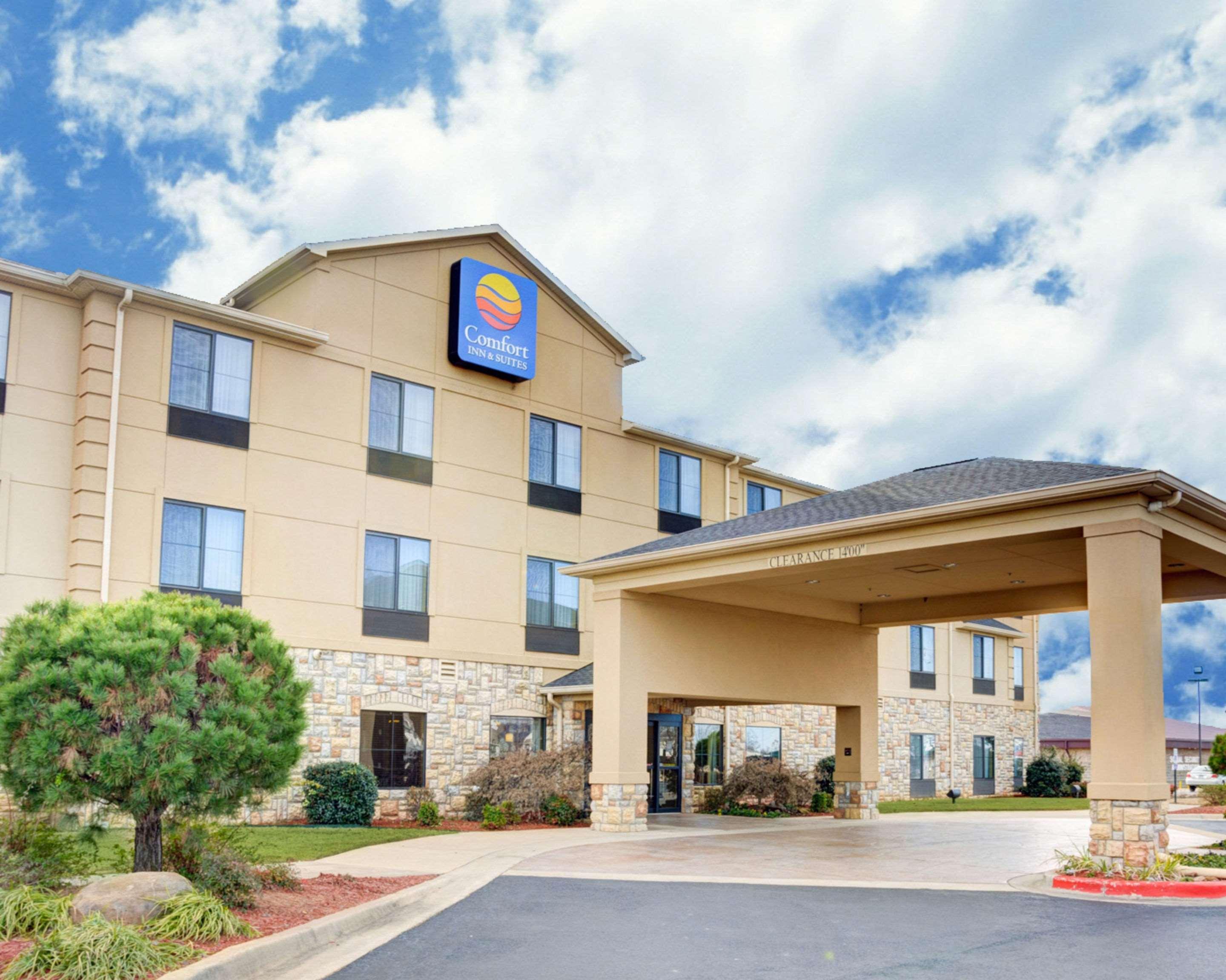 Comfort Inn & Suites Russellville I-40 Esterno foto