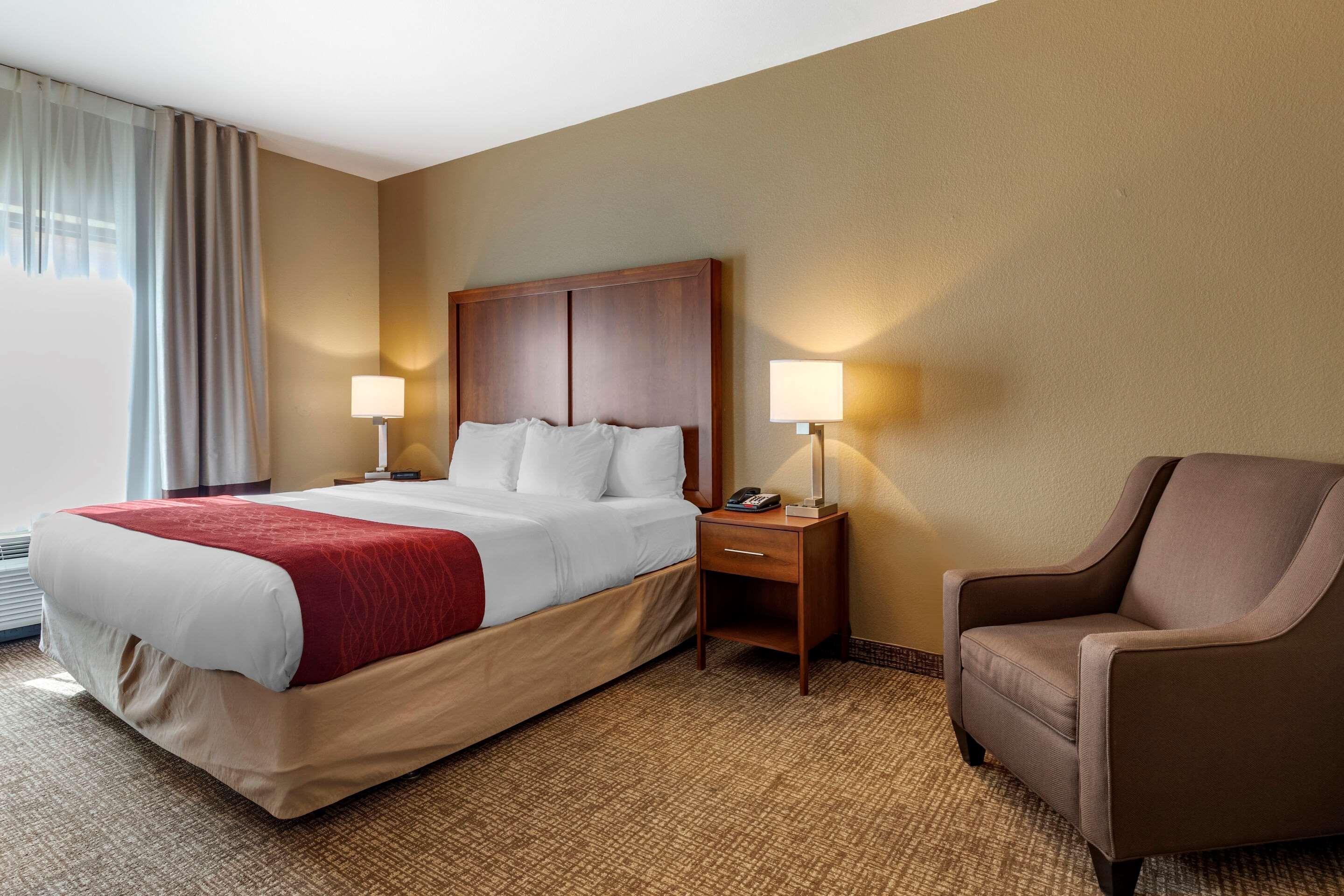Comfort Inn & Suites Russellville I-40 Esterno foto